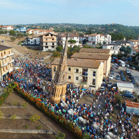 La Grande Tirata del Carro di Mirabella Eclano