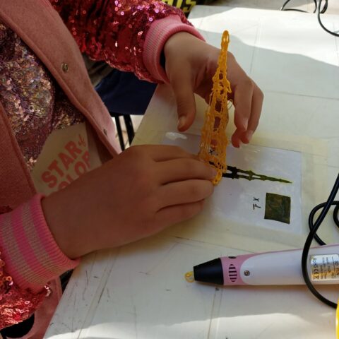 Laboratorio di stampa con penne 3D-“La storia in 3D