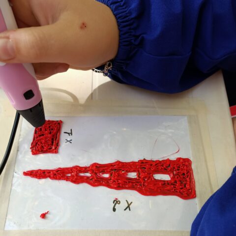 Laboratorio di stampa con penne 3D-“La storia in 3D