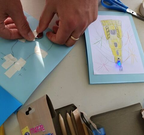 Tinkering- Illuminiamo il Carro di Mirabella Eclano